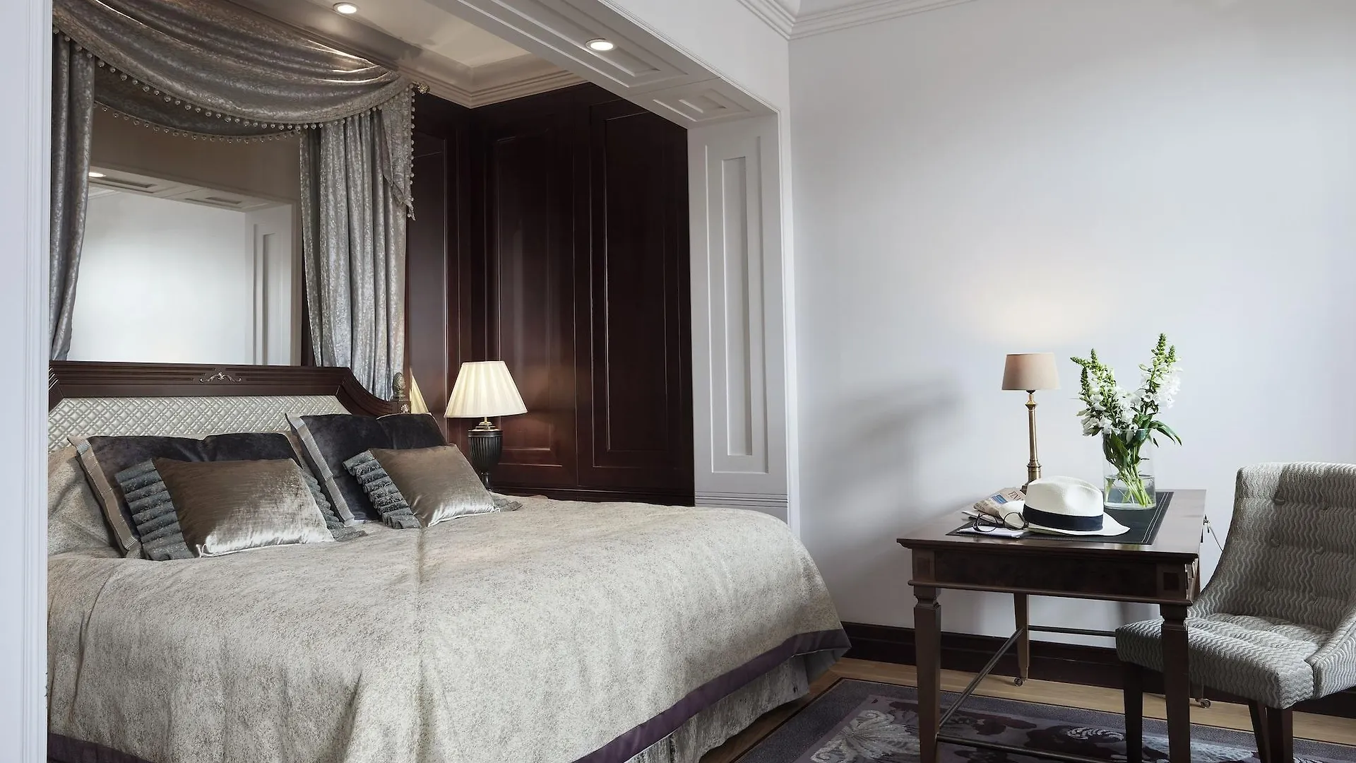 Hotel Kaemp Хельсинки