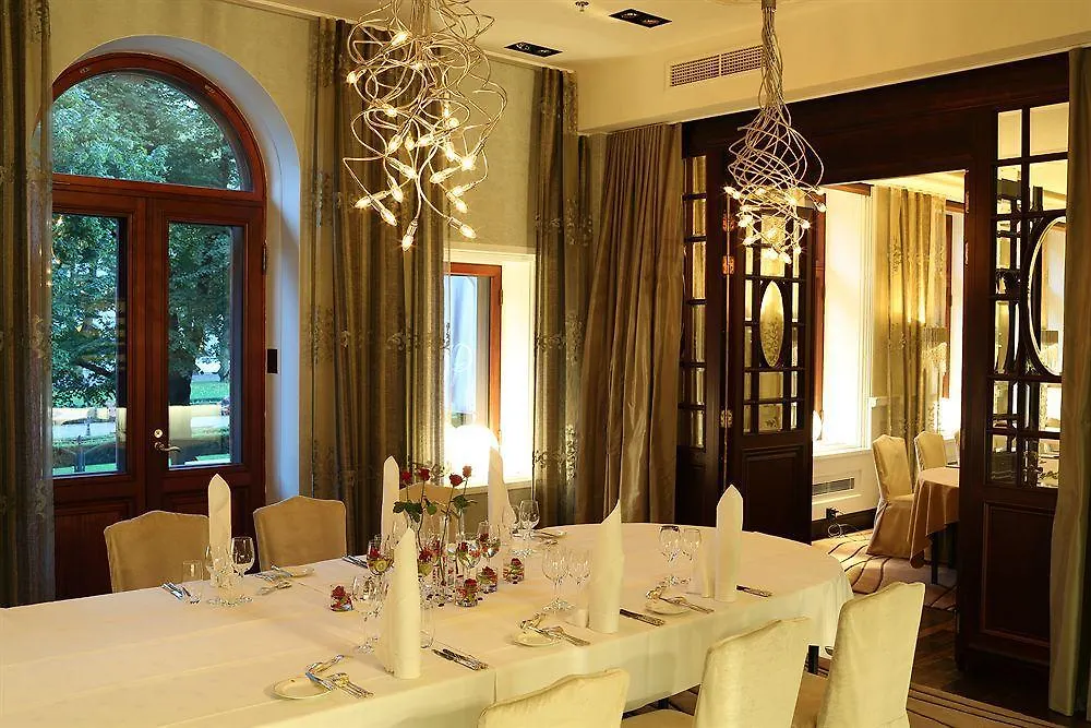 Hotel Kaemp Helsinky 5*,